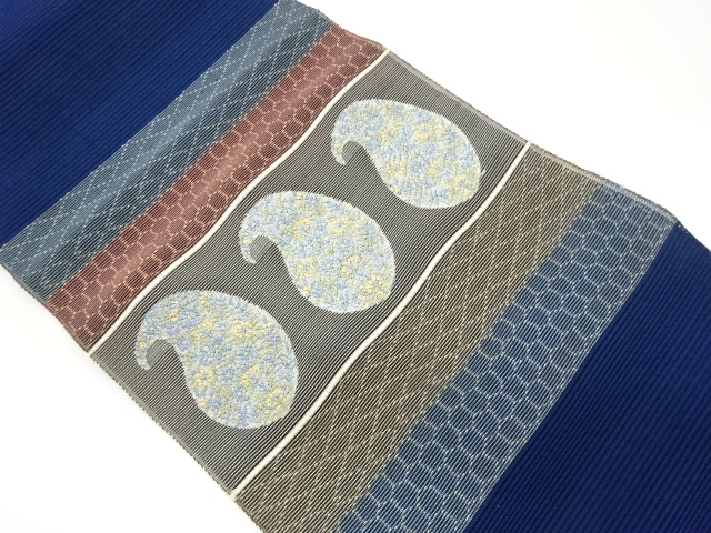 絽綴れ横段に花葉・抽象模様織出し名古屋帯